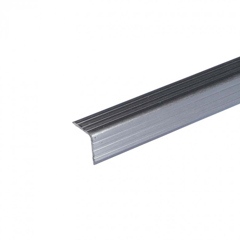 Profilo angolare in alluminio per flightcase 2,5x2,5x200cm